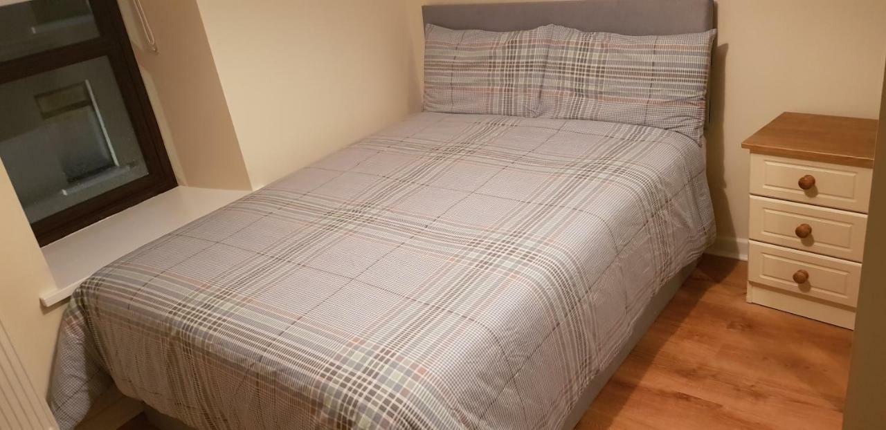 3 Bedroom Newly Furnished Cork City Eksteriør bilde